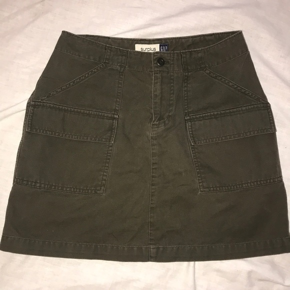 GAP Dresses & Skirts - GAP khaki skirt